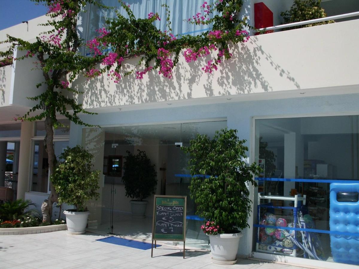 אפאנטו Iris Hotel מראה חיצוני תמונה